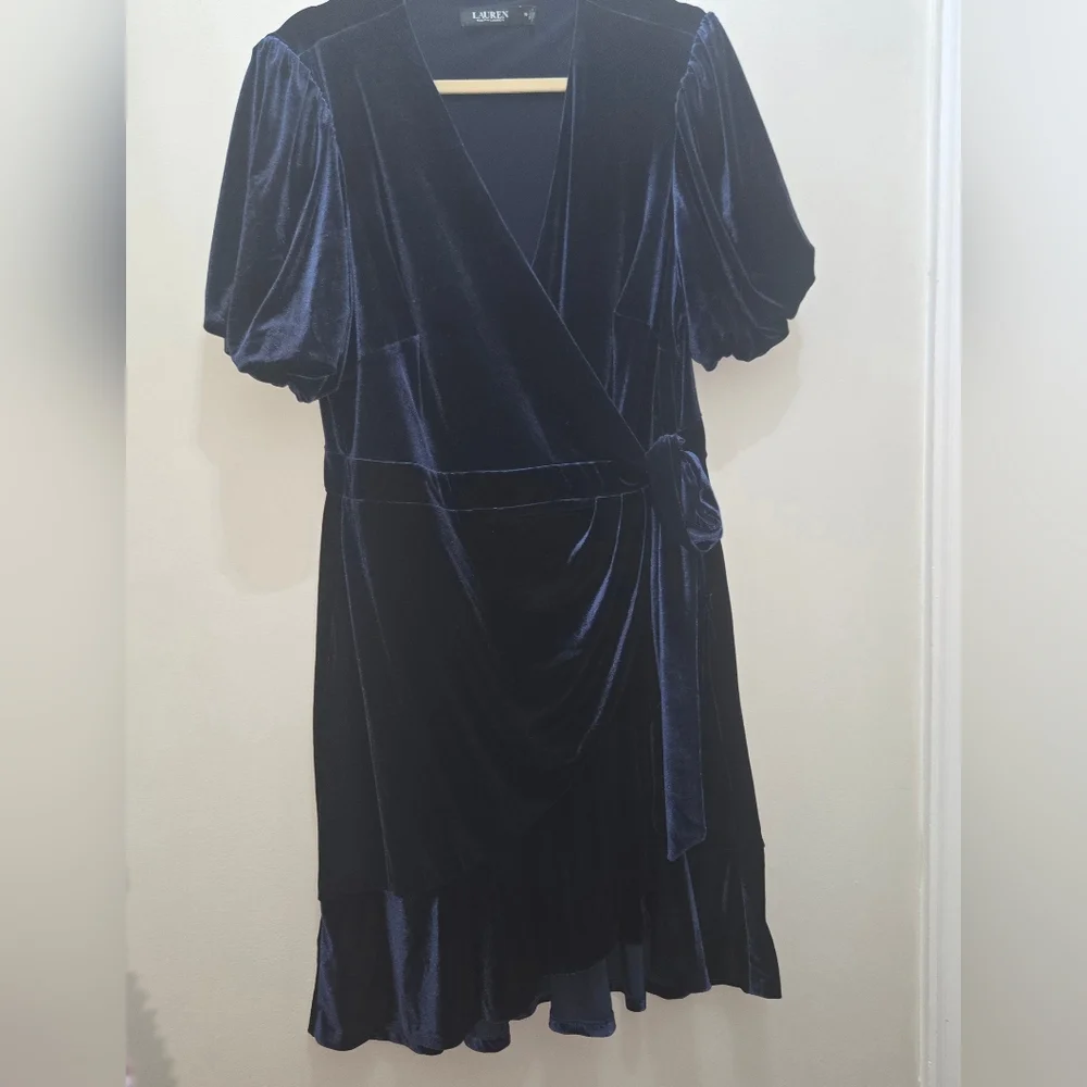 Lauren Ralph Lauren Navy Blue Velvet Wrap Dress - Size 16 - Picture 8 of 8